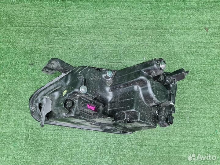 Фара правая Geely Coolray