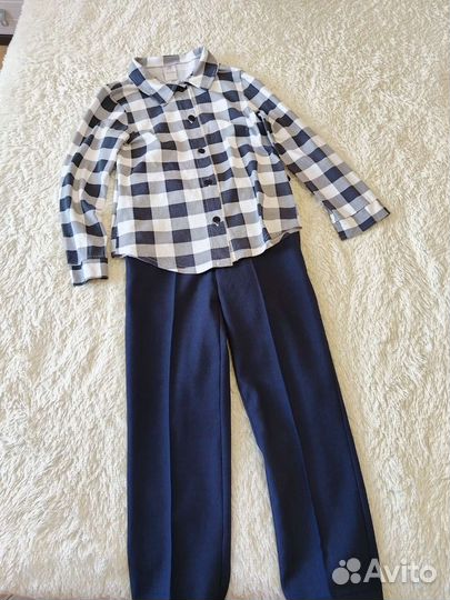 Школьные и спортивные вещи на мальчика