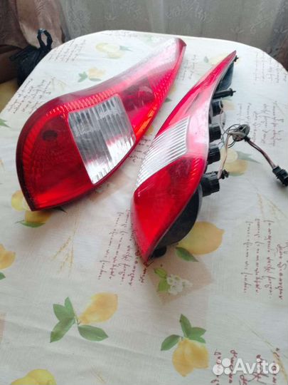 Фары здании kalina 1