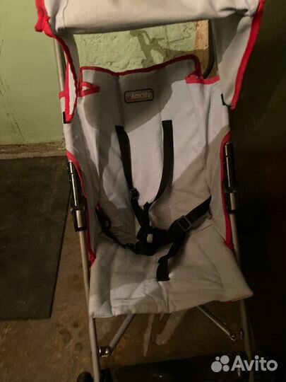 Прогулочная коляска трость