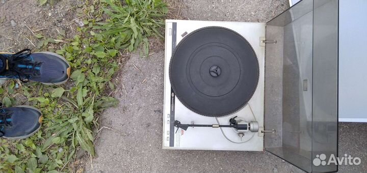 Проигрыватель винила radiotehnika