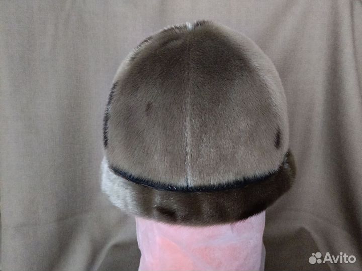Шапка женская зимняя из меха нерпы