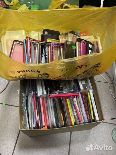 Чехлы на разные смартфоны