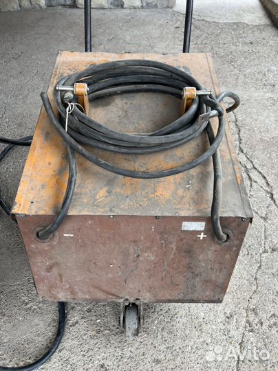 Пуско-Зарядное устройство Э312