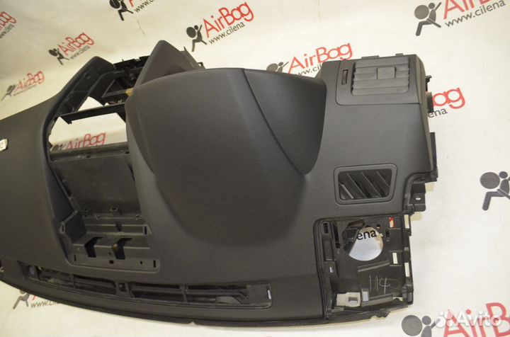 Торпедо панель приборов Subaru Outback арт.:02