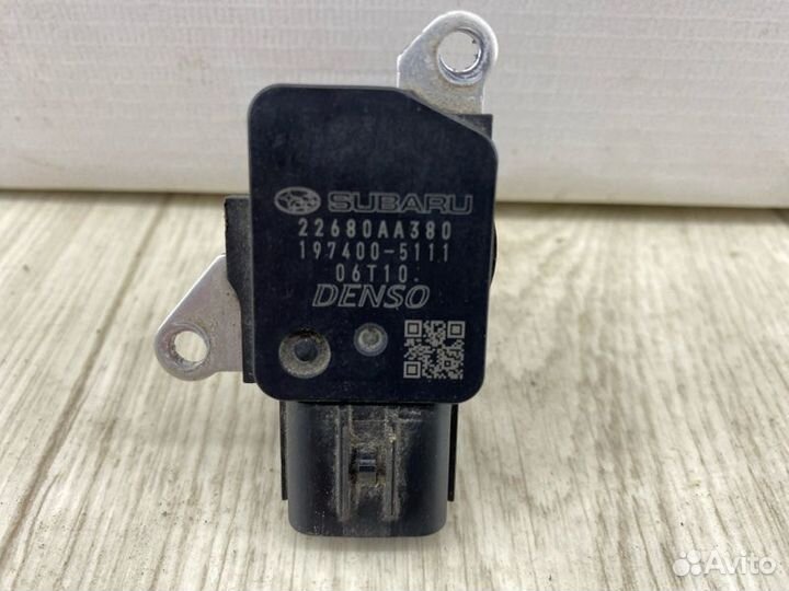 Датчик массового расхода воздуха Subaru Forester