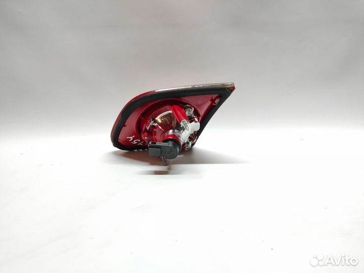 Фонарь задний внутренний левый Volkswagen Passat B