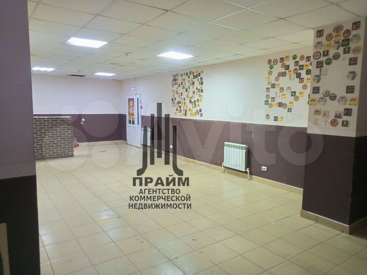 Торговая площадь с отдельным входом, 92 м²