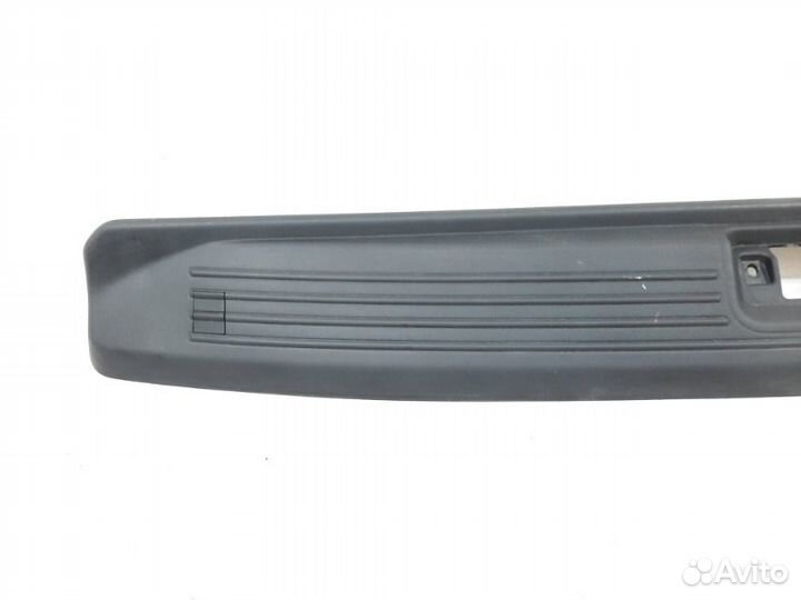 Обшивка двери багажника задняя Land Rover Range