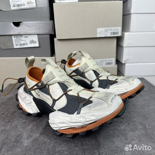Balenciaga Hike Sneakers Orange