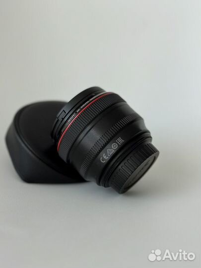 Canon EF 50mm f/1.2L USM