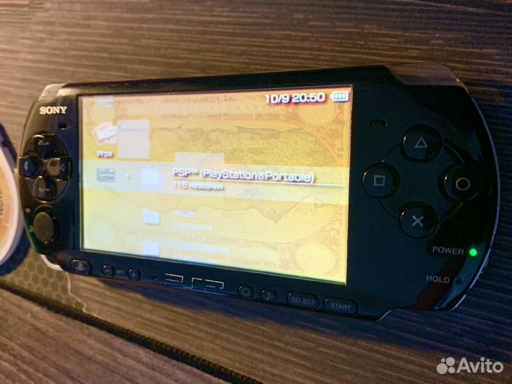 Sony PSP 3008 Piano Black 64gb 7500 игр (комплект)