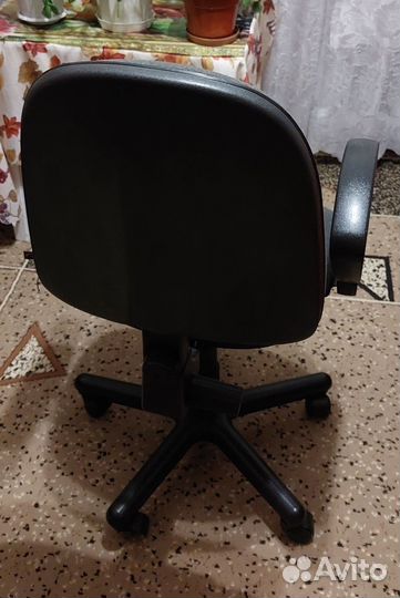 Компьютерное кресло бу