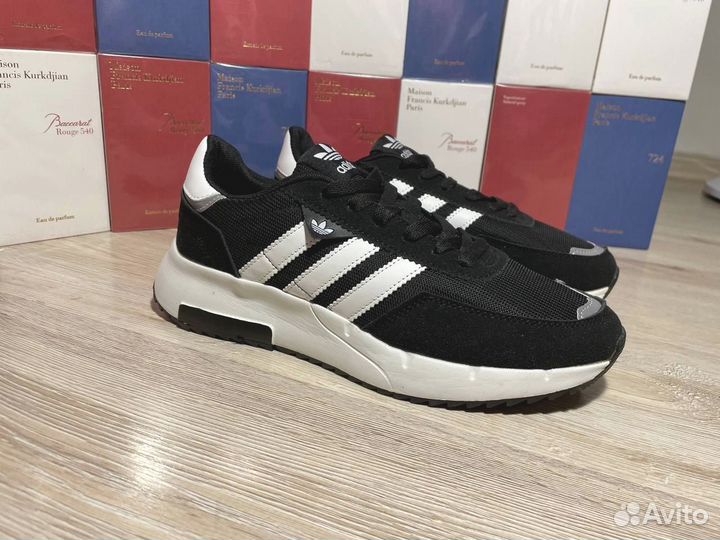 Кроссовки мужские adidas в наличии