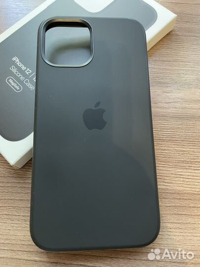 Чехол Apple MagSafe для iPhone 12 оригинал