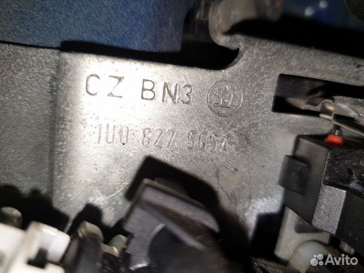 Ручка открывания багажника Skoda Octavia A4 I