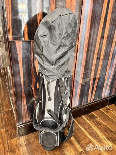 Бэг для гольфа с клюшками