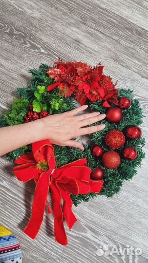 Новогодний венок с фонариком