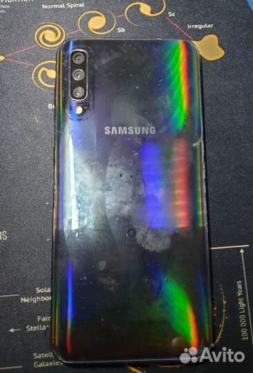 Samsung Galaxy A50, 4/64 ГБ