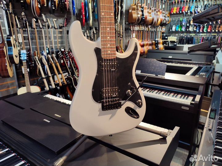 Электрогитара для новичка (новая, в ассортименте)