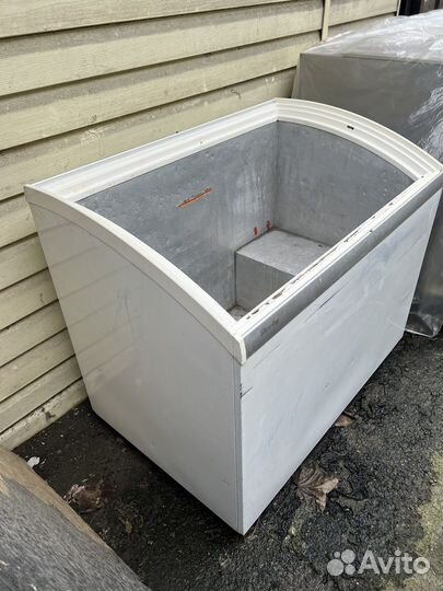 Морозильная камера и холодильники