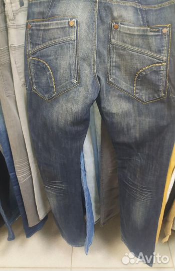 Джинсы