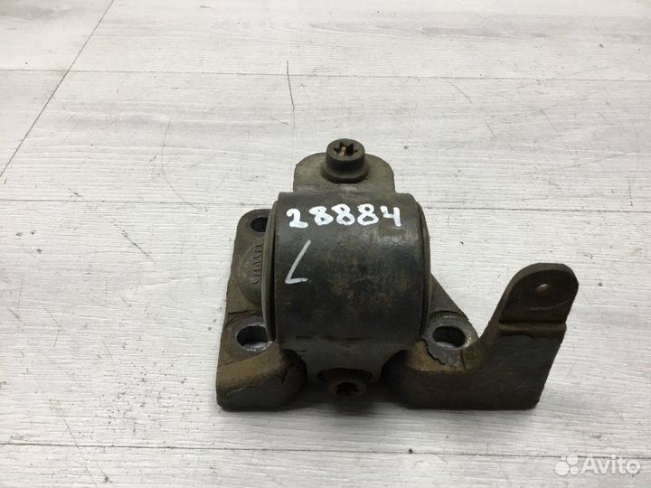 Кронштейн кабины передний левый Scania P124 12