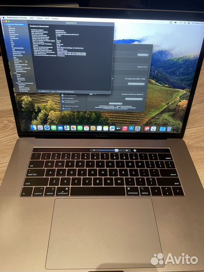 Apple MacBook Pro 15 2018 touch bar