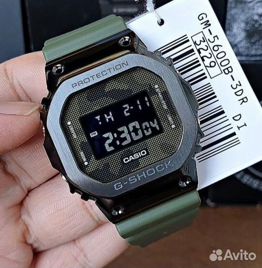 Наручные часы Casio G-Shock GM-5600B-3E