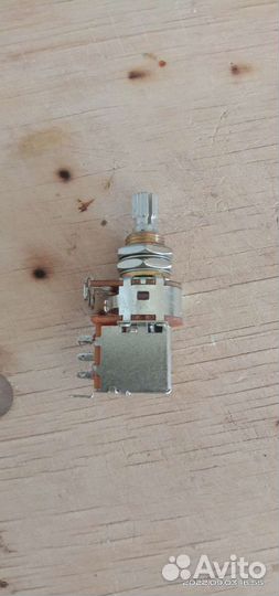 Потенциометр push-pull