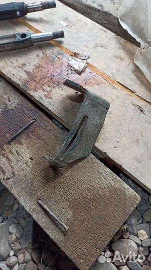 Кронштейны двигателя ваз 2110 2112 нива 2121 21213