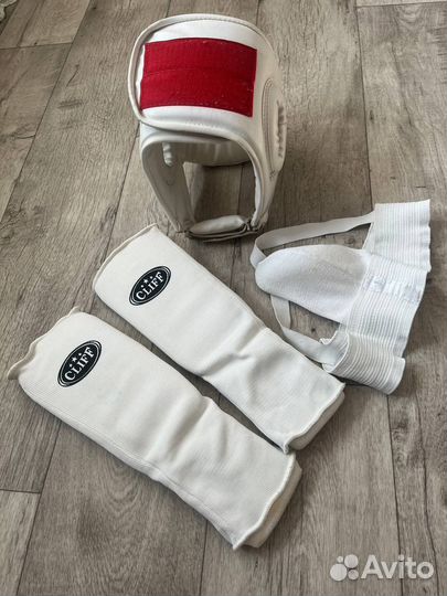 Шлем для каратэ