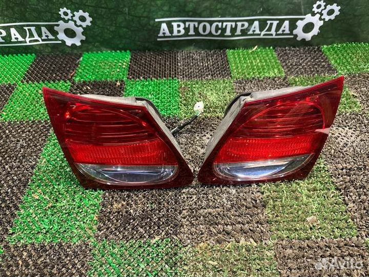Фонарь в крышку багажника Lexus Gs450H 2005-2011