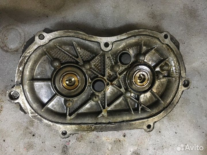 Крышка головки блока с датчиками в сборе