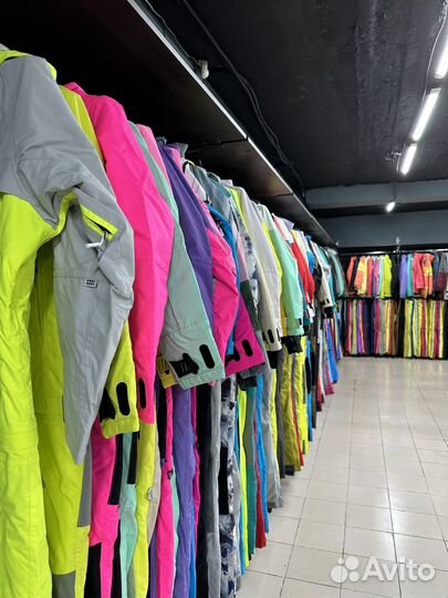 Горнолыжные и сноубордические костюмы