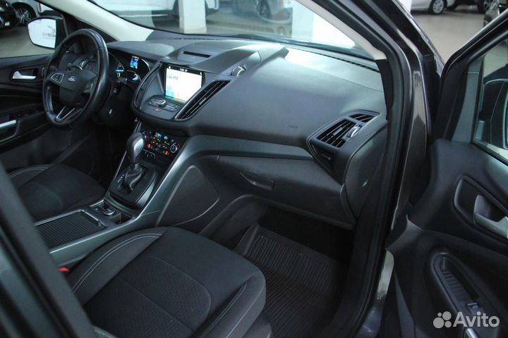 Ford Kuga 1.5 AT, 2018, 118 596 км