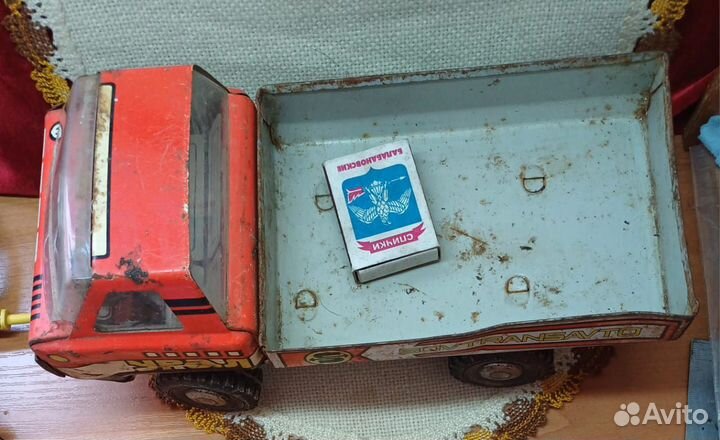 Игрушка машинка железная СССР