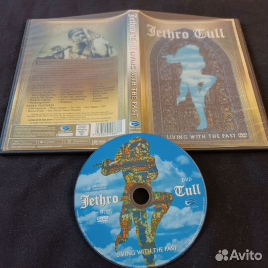 DVDr Jethro Tull - Living with the past