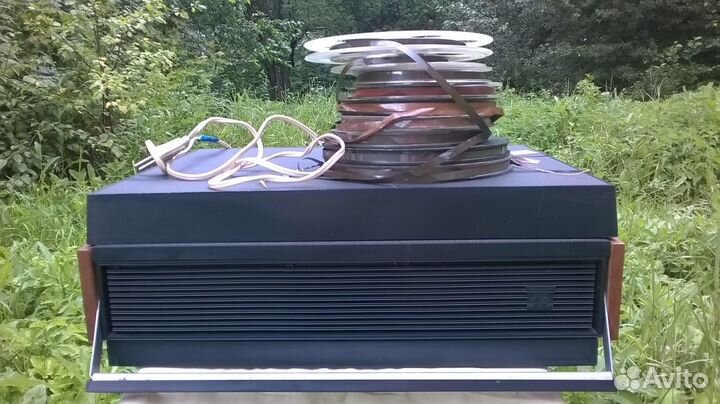 Катушечный магнитофон СССР маяк-205 рабочий