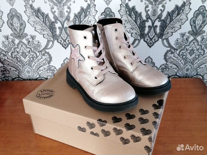 Ботинки для девочки 29р