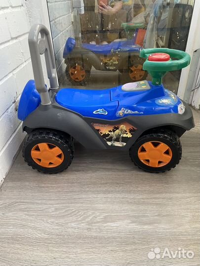 Машинка-каталка