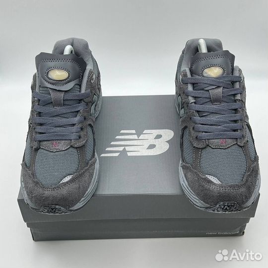 Кроссовки New Balance 2002R 