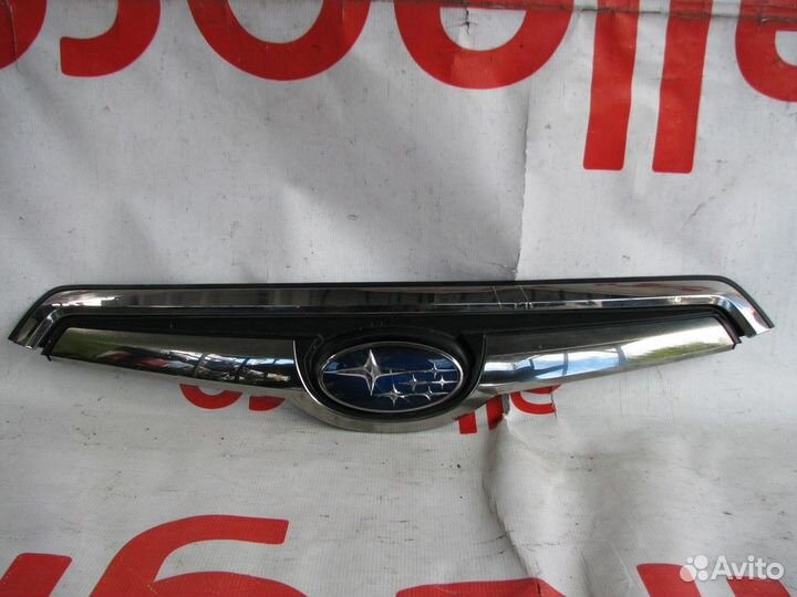 Subaru Forester накладка решетки радиатора 2018+