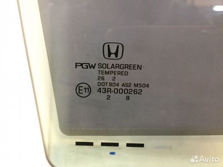 Стекло двери заднее правое Honda Accord 9