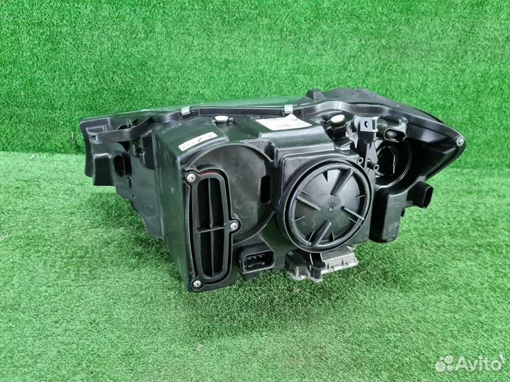 Фара правая BMW X3