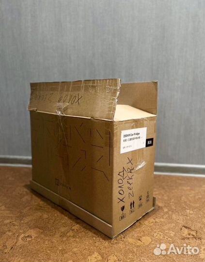 Zeekr X холодильник