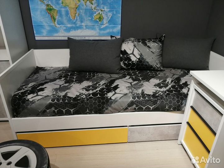 Детская подростковая комната для мальчика