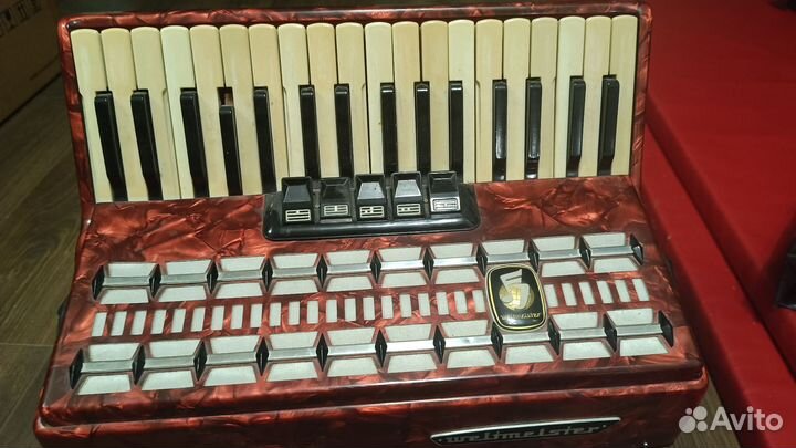 Аккордеон weltmeister 3/4 serino