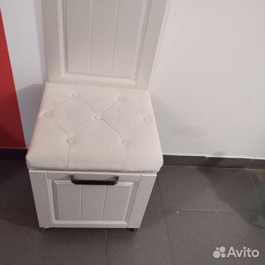 Пуфик+вешалка для одежды