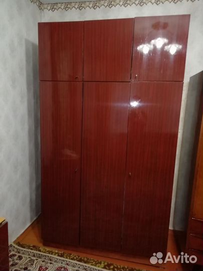 Стенка в гостиную